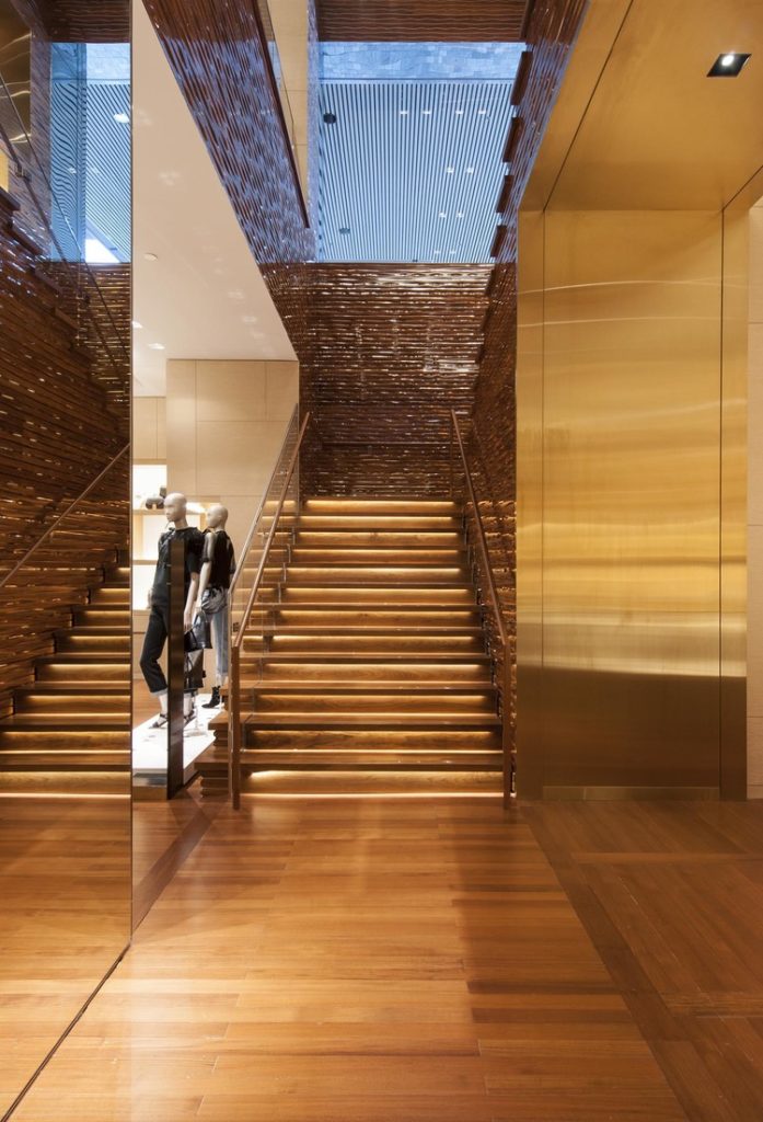 Louis Vuitton - Honolulu - Siteline Interior Carpentry