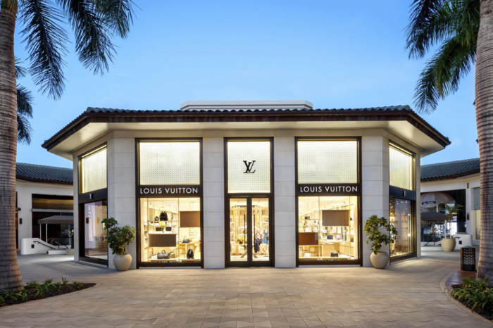 Louis Vuitton Wailea store exterior storefront