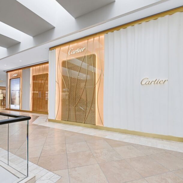 View of Cartier South Coast Plaza store outside